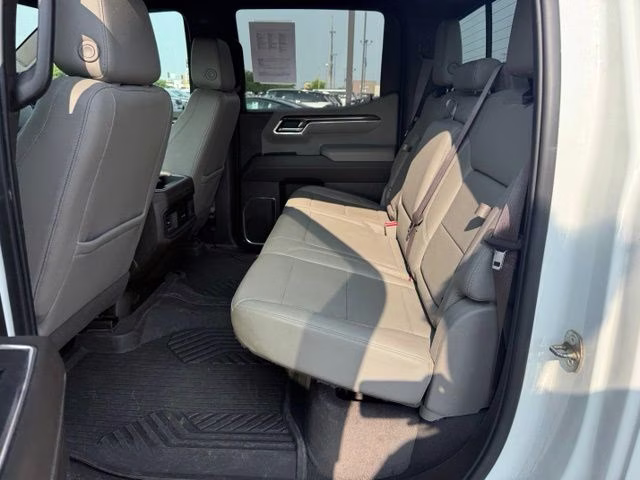 2022 Summit White Chevrolet Silverado 1500 RST 4X4 Truck