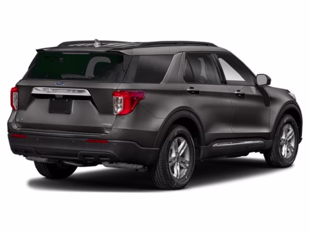 2022 Carbonized Gray Metallic Ford Explorer XLT 4X4 SUV