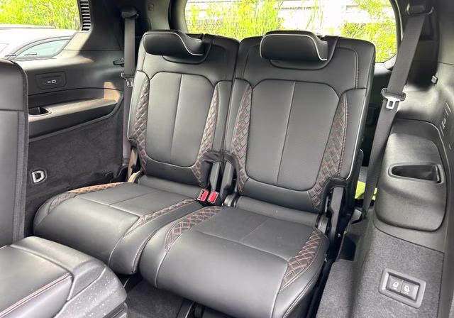 2025 Silver Zynith Jeep Grand Cherokee L Summit 4X4 SUV