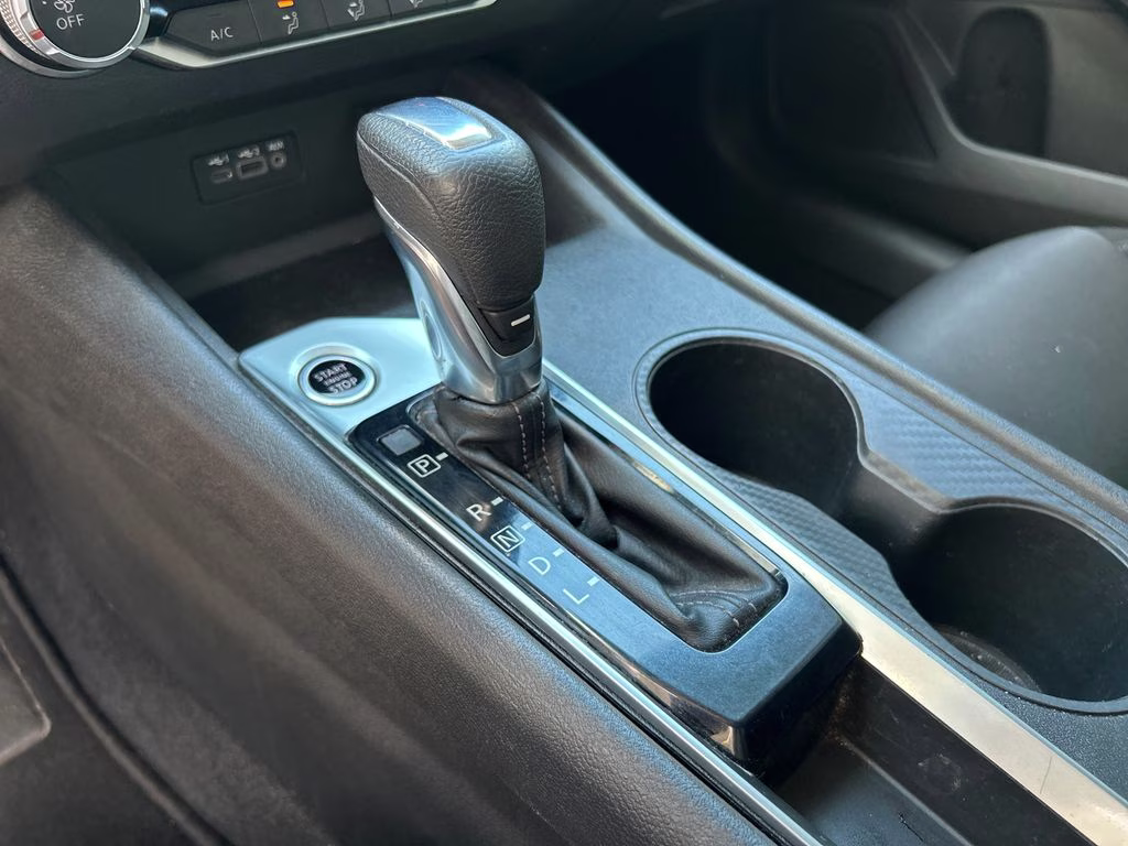2020 Super Black Nissan Altima 2.5 S FWD Sedan