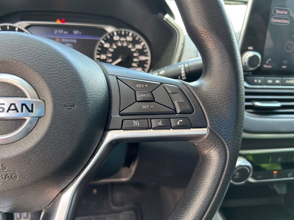 2020 Super Black Nissan Altima 2.5 S FWD Sedan