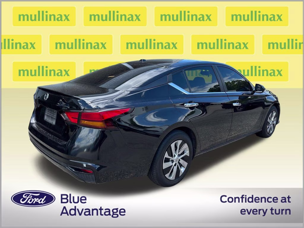 2020 Super Black Nissan Altima 2.5 S FWD Sedan