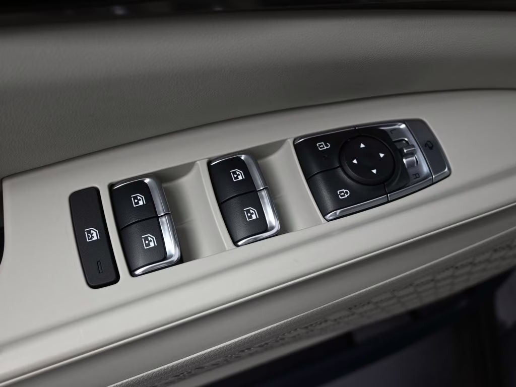 2026 Panthera Metal Kia Carnival Hybrid SX FWD Van