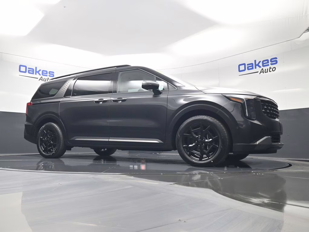 2026 Panthera Metal Kia Carnival Hybrid SX FWD Van