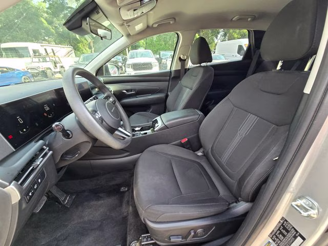 2025 Shimmering Silver Hyundai Tucson SEL AWD SUV