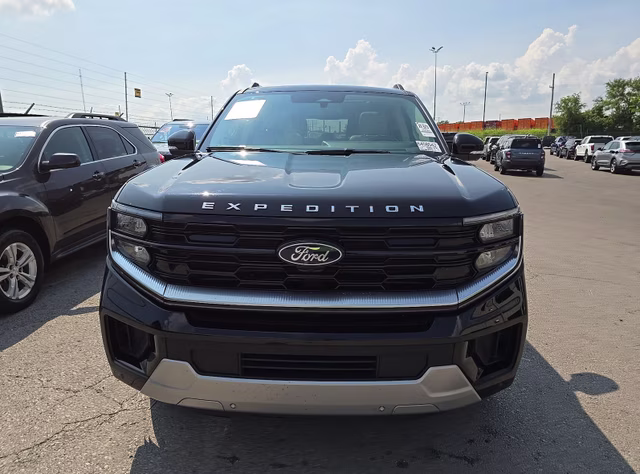 2025 Agate Black Metallic Ford Expedition Max Platinum 4X4 SUV
