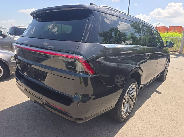 2025 Brown Metallic Lincoln Navigator L Reserve 4X4 SUV