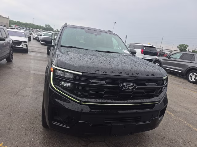 2026 Agate Black Metallic Ford Expedition Max Platinum 4X4 SUV