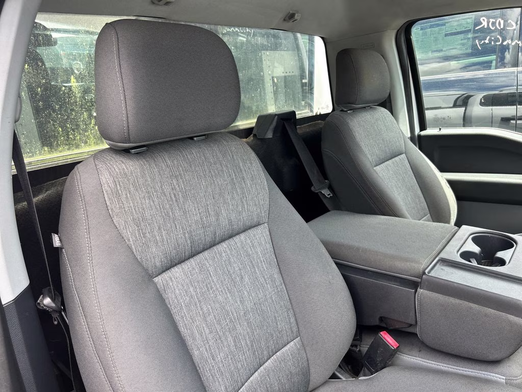 2021 Oxford White Ford F-150 XL RWD Truck