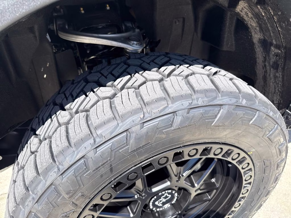 2025 Carbonized Gray Metallic Ford Ranger XLT DSI LEVELED & RIMS 4X4 Truck