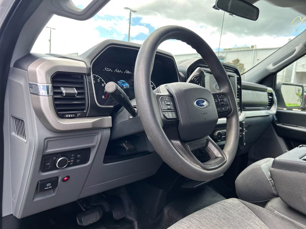 2021 Oxford White Ford F-150 XL RWD Truck