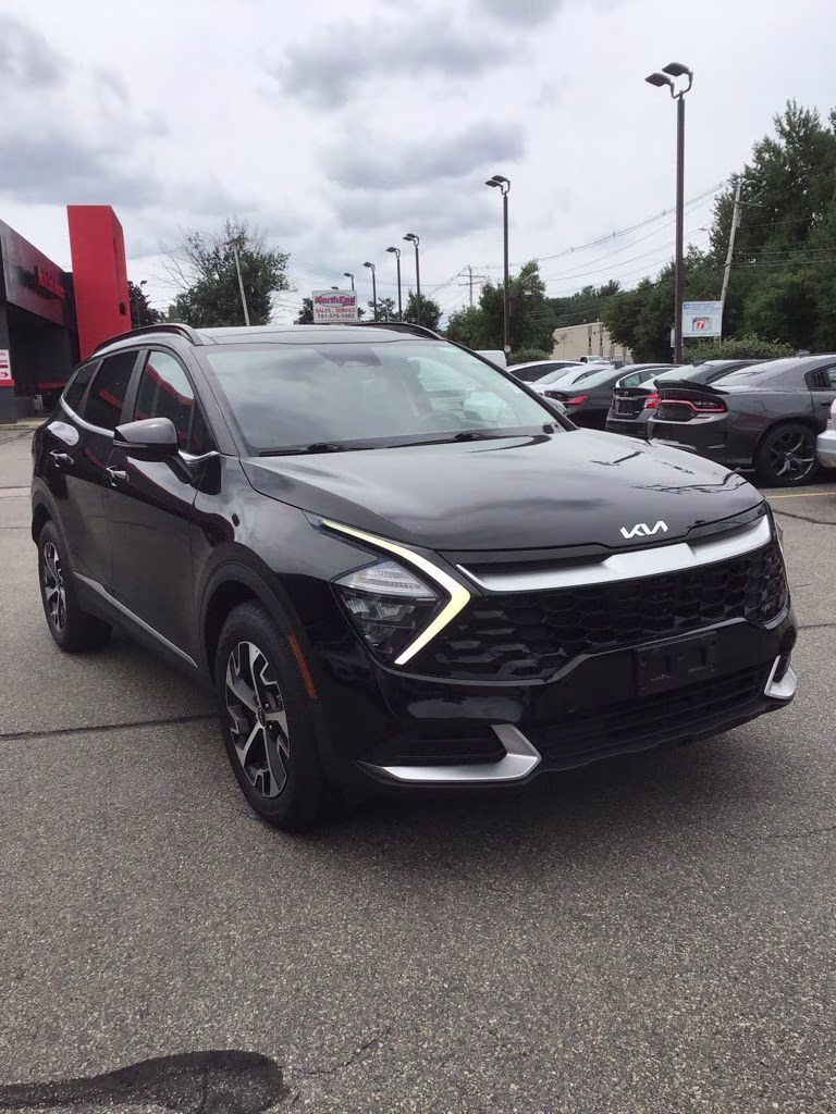 2023 Fusion Black Kia Sportage Hybrid EX AWD SUV