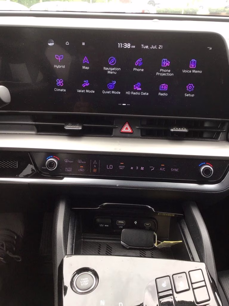 2023 Fusion Black Kia Sportage Hybrid EX AWD SUV
