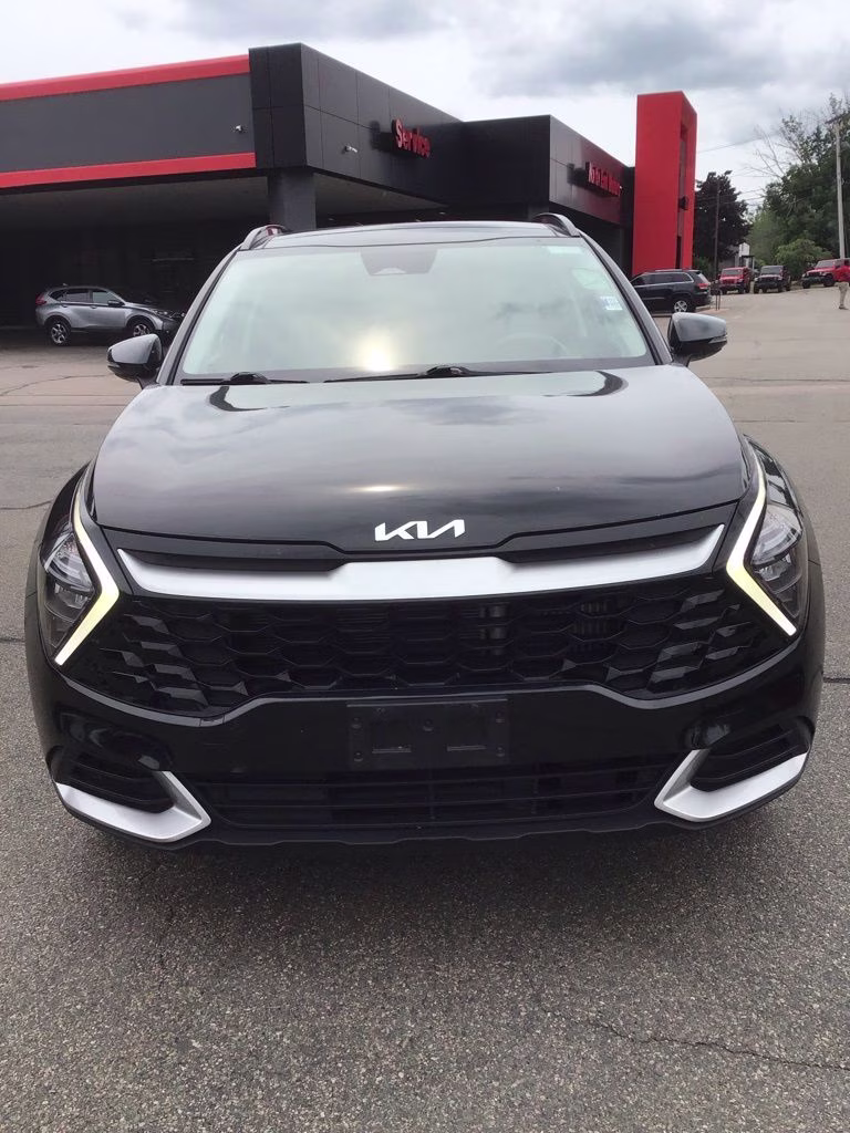 2023 Fusion Black Kia Sportage Hybrid EX AWD SUV