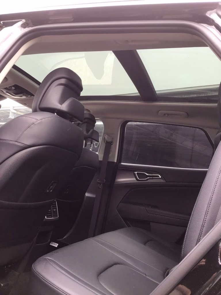 2023 Fusion Black Kia Sportage Hybrid EX AWD SUV