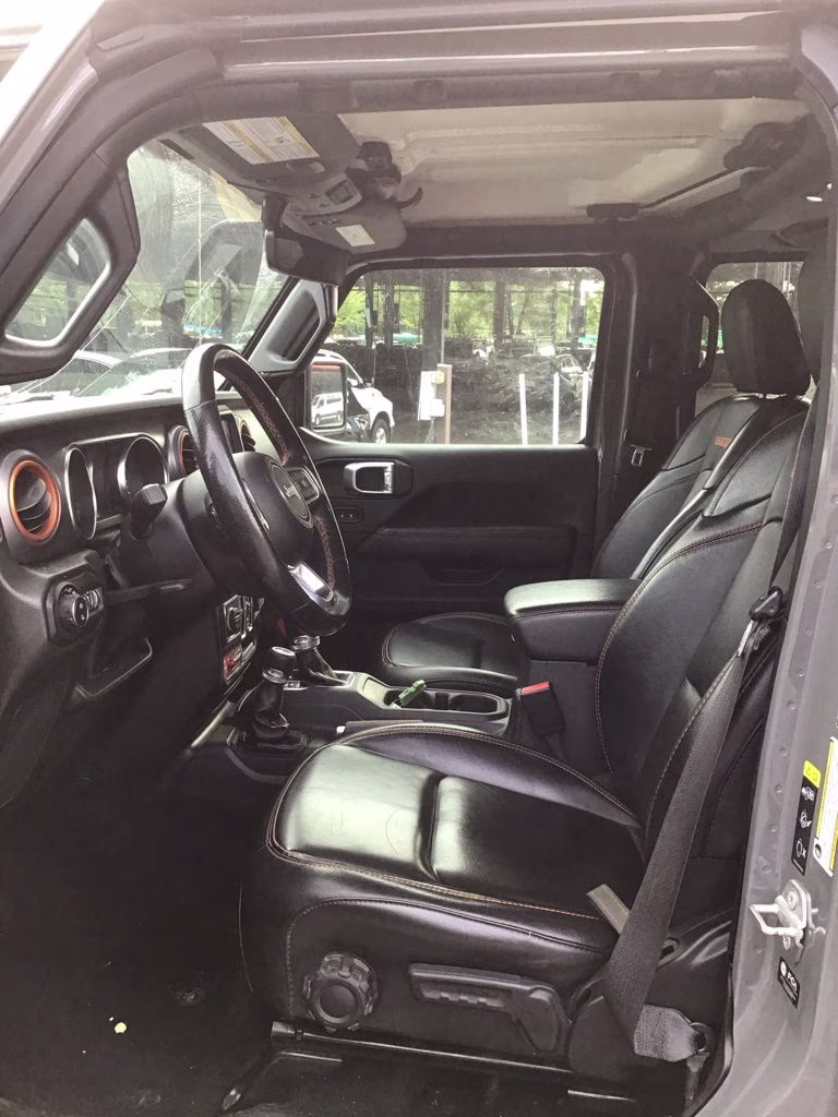 2022 Sting-Gray Clearcoat Jeep Gladiator Mojave 4X4 Truck