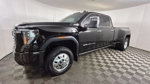 2025 Onyx Black GMC Sierra 3500HD Denali Ultimate 4X4 Truck