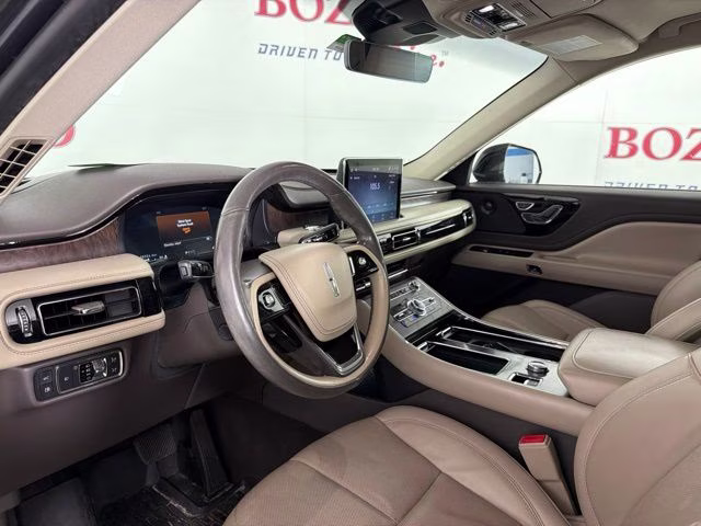 2022 Blue Metallic Lincoln Aviator Plug-In Hybrid Grand Touring AWD SUV