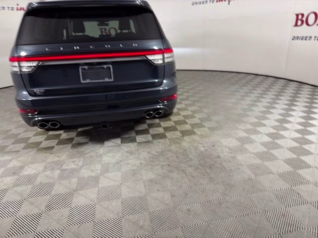 2022 Blue Metallic Lincoln Aviator Plug-In Hybrid Grand Touring AWD SUV