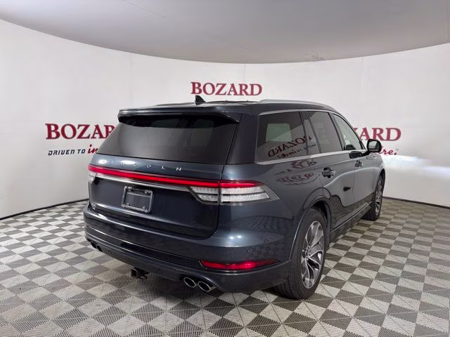 2022 Blue Metallic Lincoln Aviator Plug-In Hybrid Grand Touring AWD SUV