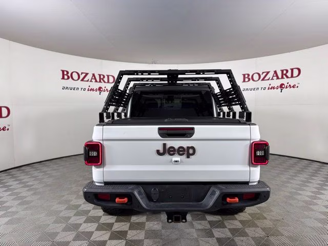 2020 Bright White Clearcoat Jeep Gladiator Mojave 4X4 Truck
