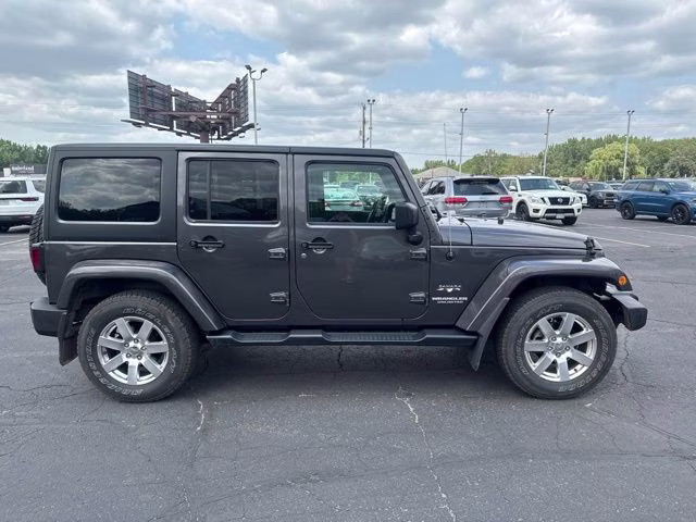 2017 Granite Crystal Metallic Clearcoat Jeep Wrangler Unlimited Sahara 4X4 SUV