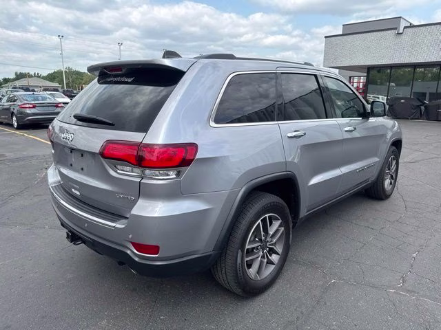 2021 Billet Silver Metallic Clearcoat Jeep Grand Cherokee Limited 4X4 SUV