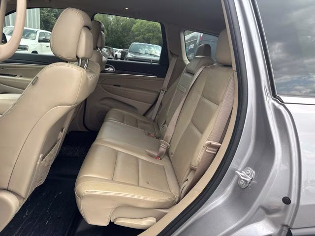 2021 Billet Silver Metallic Clearcoat Jeep Grand Cherokee Limited 4X4 SUV