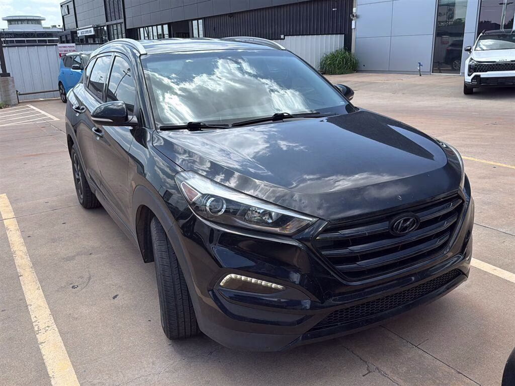 2017 Black Noir Pearl Hyundai Tucson Eco FWD SUV