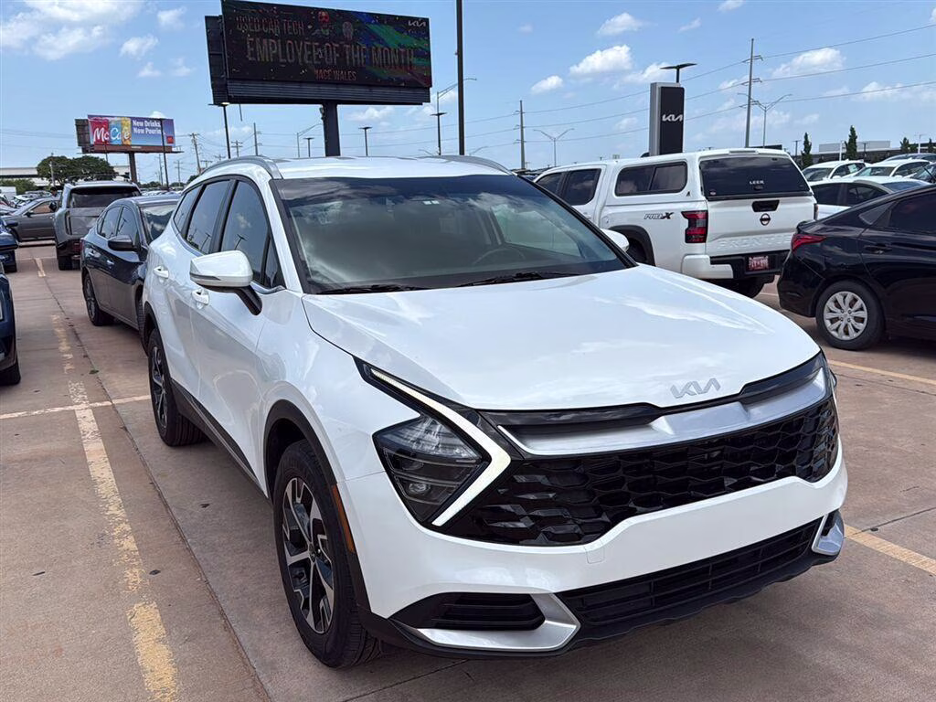 2025 Snow White Pearl Kia Sportage Hybrid EX AWD SUV