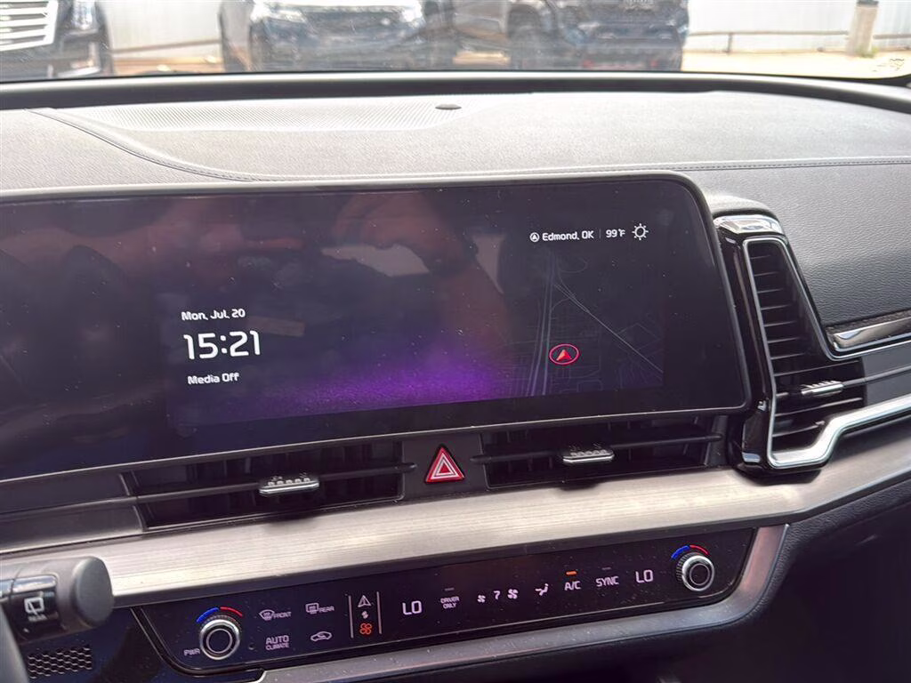 2025 Snow White Pearl Kia Sportage Hybrid EX AWD SUV