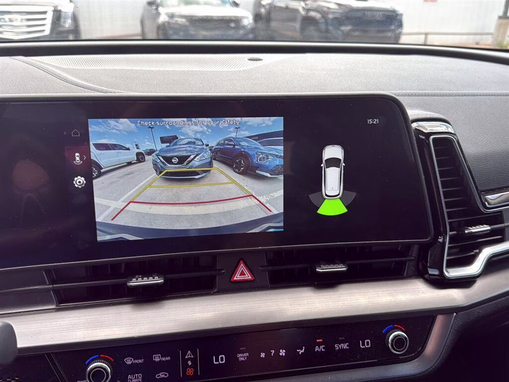 2025 Snow White Pearl Kia Sportage Hybrid EX AWD SUV