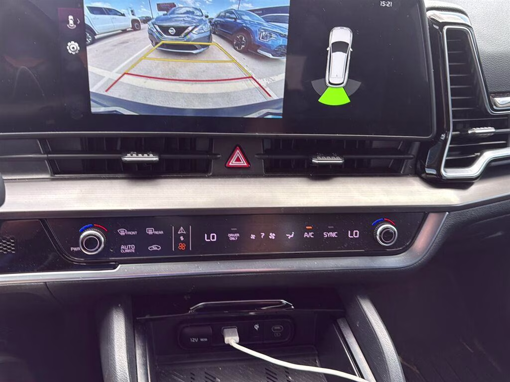 2025 Snow White Pearl Kia Sportage Hybrid EX AWD SUV