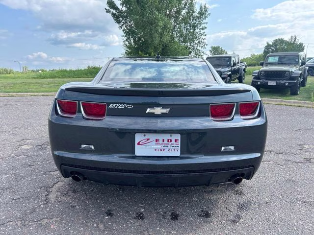2013 Ashen Gray Metallic Chevrolet Camaro 1LT RWD Coupe