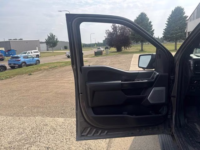 2023 Carbonized Gray Metallic Ford F-150 Platinum 4X4 Truck