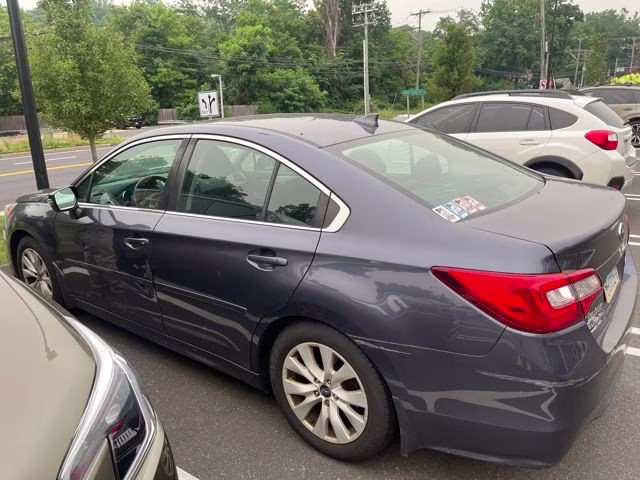 2017 Carbide Gray Metallic Subaru Legacy 2.5i AWD Sedan