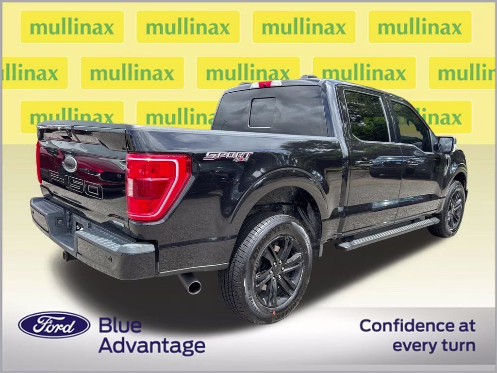 2022 Agate Black Metallic Ford F-150 XLT 4X4 Truck