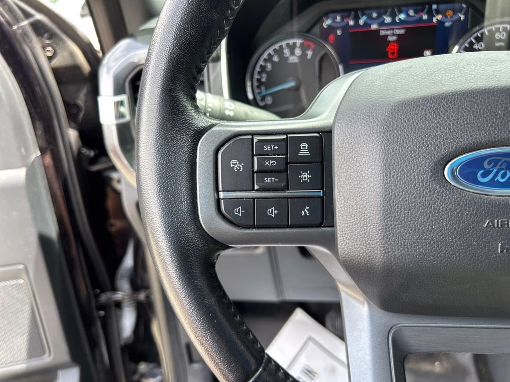 2022 Agate Black Metallic Ford F-150 XLT 4X4 Truck
