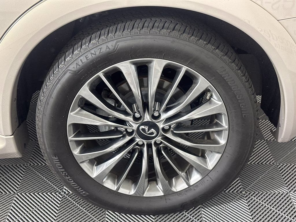 2019 Champagne Quartz INFINITI QX80 LUXE 4X4 SUV