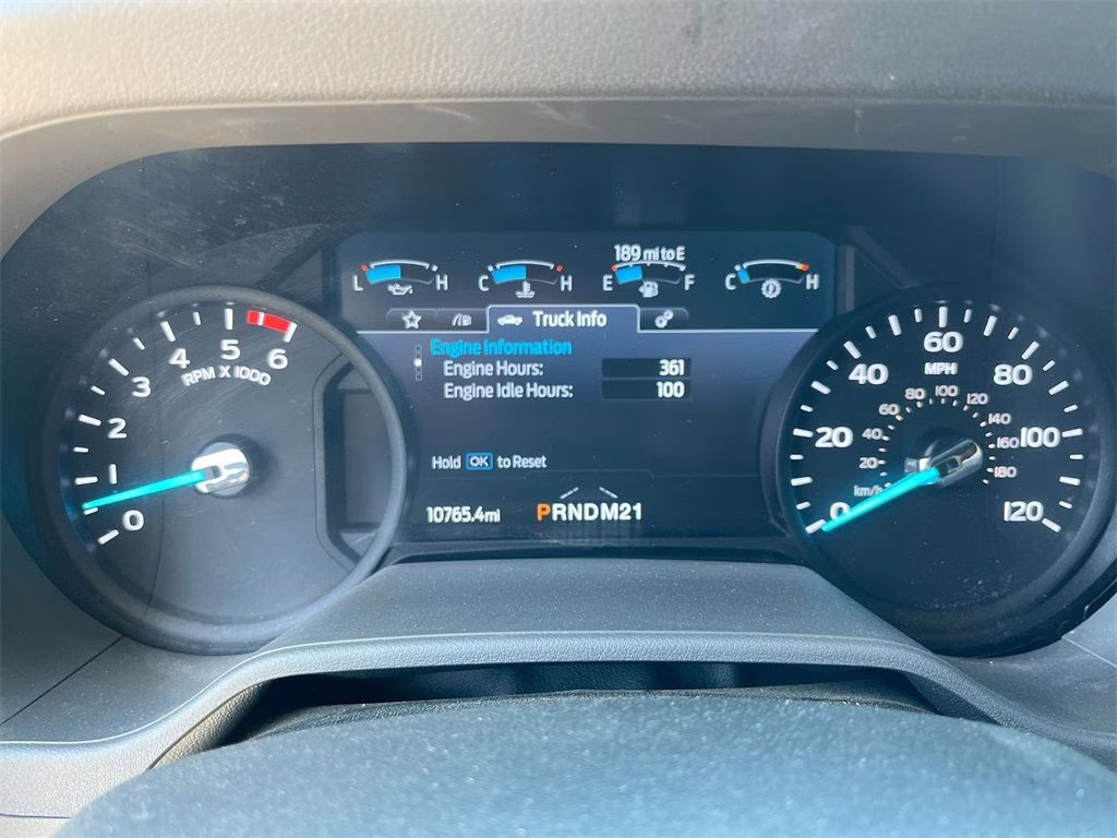 2023 Oxford White Ford E-450SD Base RWD Truck