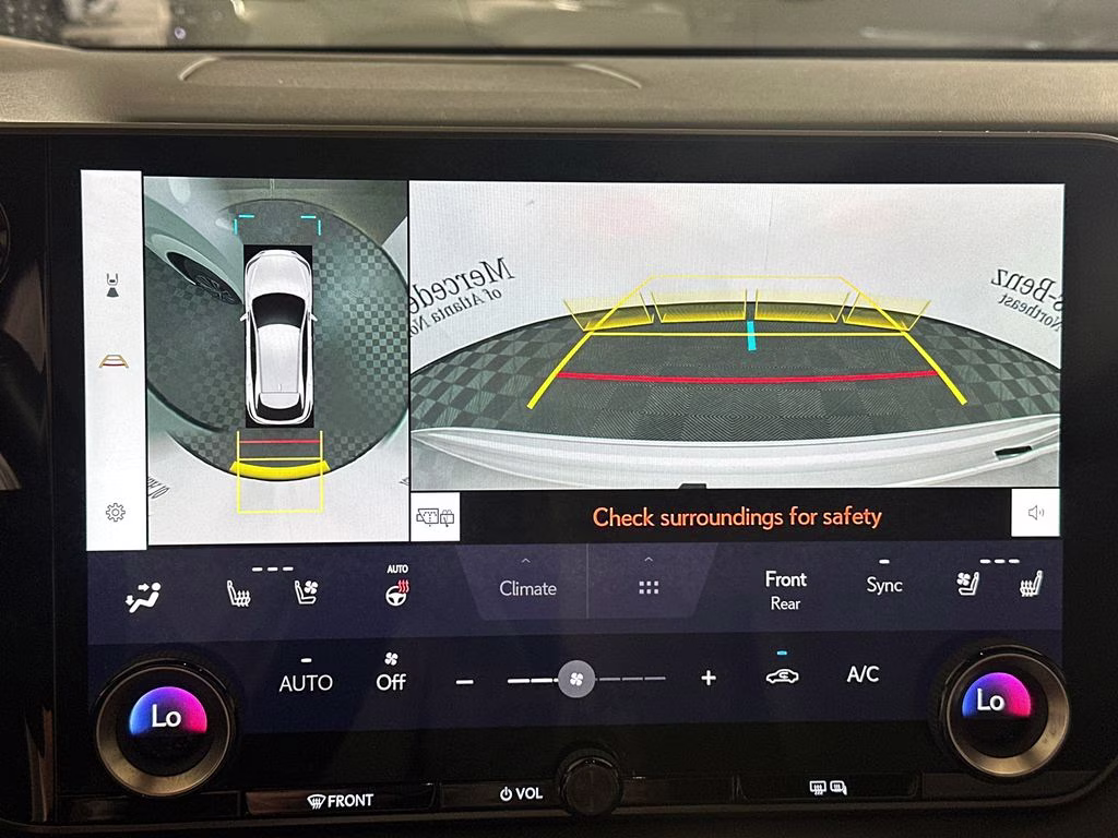 2025 White Lexus RX FWD SUV