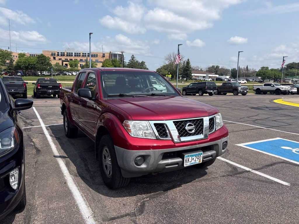 2014 Cayenne Red Pearl Nissan Frontier S 4X4 Truck