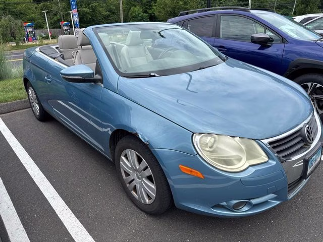 2009 Volkswagen Eos Komfort Edition FWD Convertible