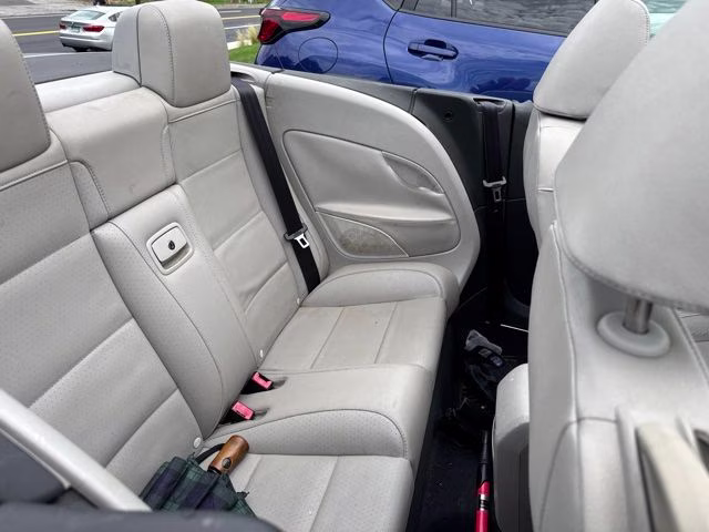 2009 Volkswagen Eos Komfort Edition FWD Convertible