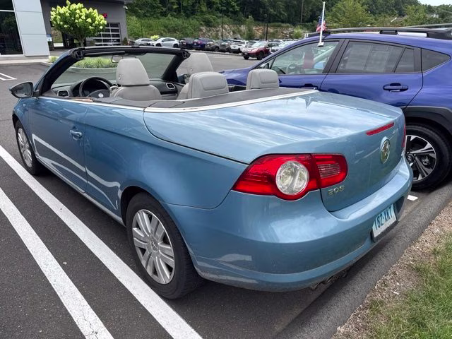 2009 Volkswagen Eos Komfort Edition FWD Convertible