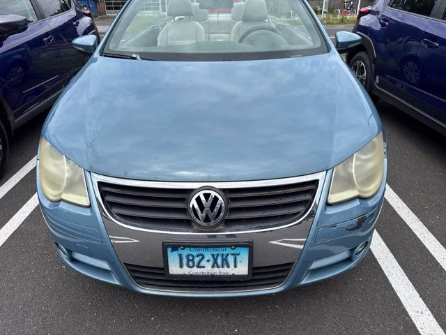 2009 Volkswagen Eos Komfort Edition FWD Convertible