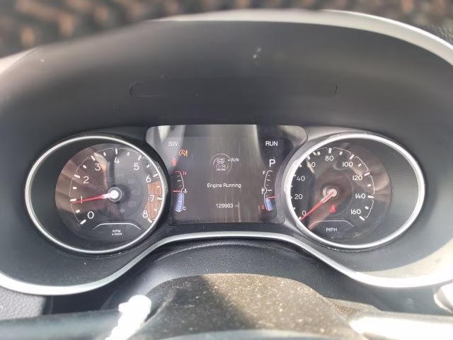 2018 Diamond Black Crystal Pearlcoat Jeep Compass Latitude 4X4 SUV