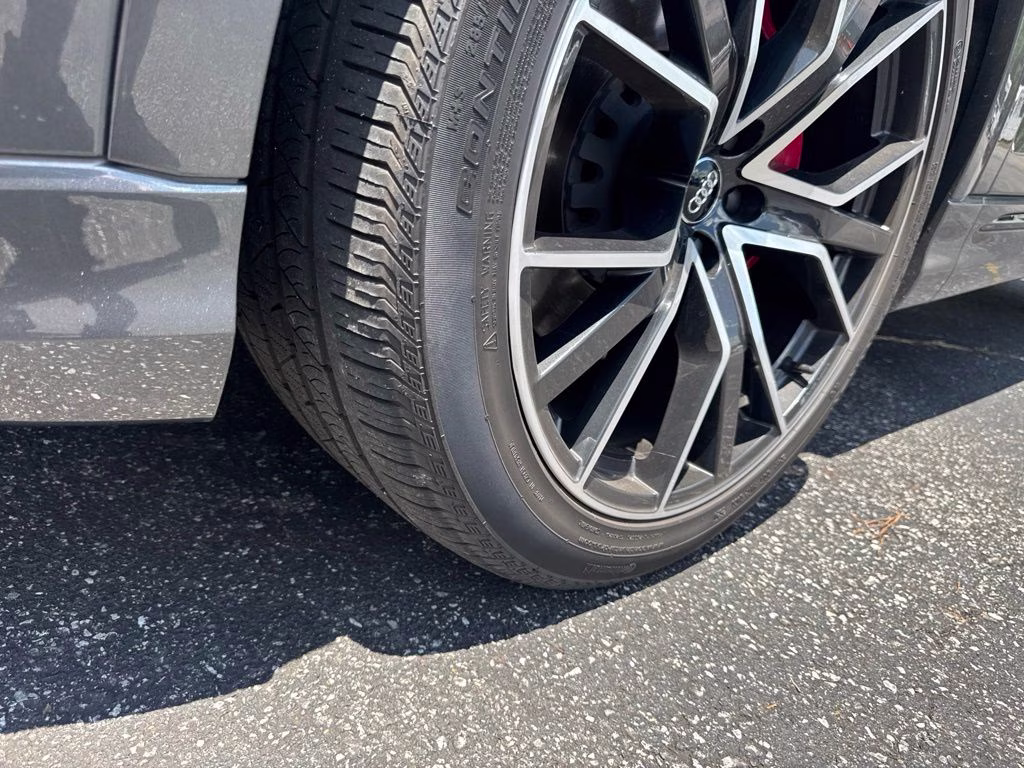 2020 Daytona Gray Pearl Audi Q8 55 Prestige AWD SUV