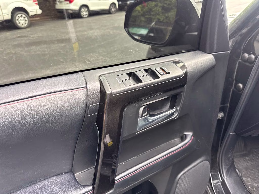 2021 Midnight Black Metallic Toyota 4Runner Venture 4X4 SUV