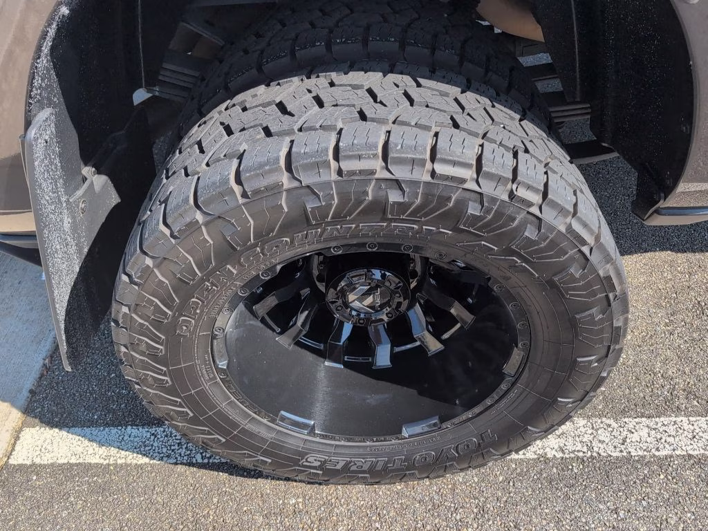 2024 Granite Crystal Metallic Clearcoat Ram 3500 Big Horn 4X4 Truck
